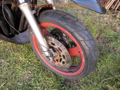 Yamaha_FJ1200_3CW_EZ88_Streetfighter-Projekt_Sturzbuegel_KOSO_-_wie_FJ_1100_47E_1XJ_3YA_96.jpg