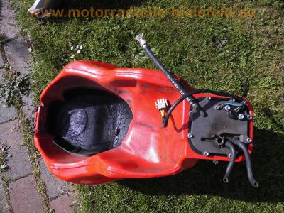 Aprilia_RSV_1000_Mille_RP_2003_Ersatzteile_spares_spare-parts_-_wie_Aprilia_RST_1000_Futura_Tuono_Falco_69.jpg