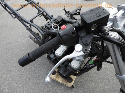 Kawasaki_ZR7S_ZR750F_Ersatzteile_Rahmen_Motorteile_Gabel_Vergaser_-_wie_ZR_550_750_Zephyr_53.jpg