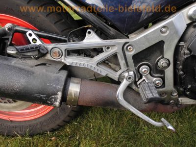 Yamaha_FJ1200_3CW_Superbike-Heck_mit_Sozius-Abdeckung_von_Wagner_Kunststofftechnik_DEVIL_4-1_Auspuff_-_wie_FJ_1100_47E_1XJ_3YA_24.jpg