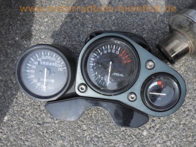 Suzuki_GSX-R_750_W_GR7BB_Streetfighter_Ersatzteile_-_wie_GSXR_1100_W_29.jpg