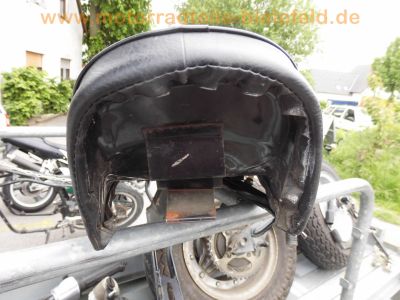 Honda_CY_50_weiss_Ersatzteile_Tank_Sitzbank_Lenker_Schalter_Heckteil_Rahmen_mit_Brief_Papieren_Tacho_Fender_Schutzblech_21.jpg