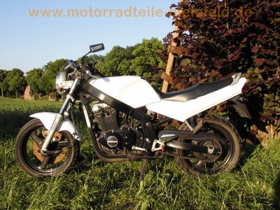 Suzuki_GS_500_E_GM51B_weiss_46PS_34kW_Stahlflex_SEBRING_Evolution_Sport-Auspuff_34.jpg