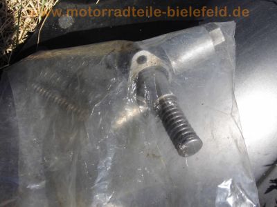 Kawasaki_GPZ_1100_UT_DFI_Custom-Bike_Umbau_auf_Vergaser_ZX1100A_KZT10B_ZXT10A_ZXT10B_GPZ_Z_KZ_ZX_1000_1100_J_K_B1_B2_GP_ST_Extras_17x3,50_17x5,50_Gimbel_Rastenanlage_LW_Auspuff_uvm_143.jpg