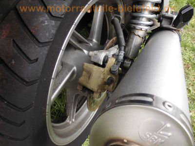 Honda_CB_500_S_PC32_schwarz_Crash_-_Motor_PC26E_wie_PC26_CBF_500_42.jpg
