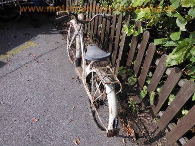 NSU_Quickly_50_3x_49ccm_Mofa_plus_Papiere_Betriebserlaubnis_Ersatzteile_Neuteile_Spezialwerkzeug_71.jpg