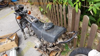 Honda_XL_250_S_teilzerlegt_Fred_original_grau-schwarz__-_wie_XL_250_500_S_R_PD02_23.jpg