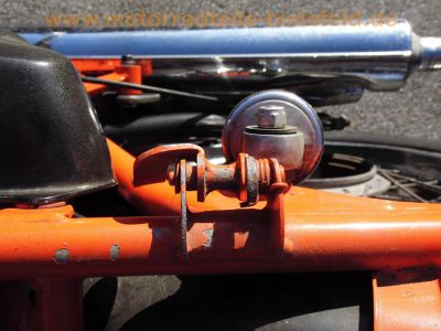 Suzuki_GT750_Wasserbueffel_3-Zylinder_2-Takt_Ur-Modell_aus_1972_-_wie_GT550_GT380_57.jpg
