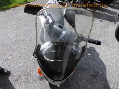 Suzuki_UC125_Epicuro_Roller_silber_SJ125T_CRASH_sehr_gepflegt_hohe_Scheibe_25.jpg