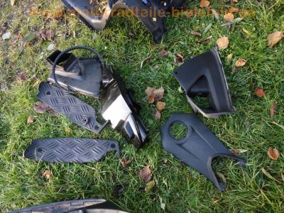 Peugeot_JetForce_C-Tech_50_2007_blau_Unfall_-_wie_Jet-Force_50_125_TSDI_EFI_24.jpg