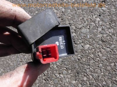 Kawasaki_ZZR1100D_ZXT10D_Ersatzteile_Auspuff_Vergaser_Elektrik_Corbin-Sitzbank_etc_-_wie_ZZR600_D_E_ZXT10C_83.jpg