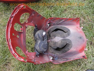 Aprilia_Leonardo_125_Roller_Typ_MB_Plastik_Verkleidungsteile_fairing_cowling_plastic-parts_25.jpg