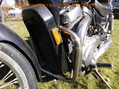 Suzuki_VS750_Intruder_VR51A_V2_Chopper_schwarz_original_Auspuff_SANKEI_2236_Sturzbuegel_Sissybar_43kW_58PS_-_wie_VS600_VS700_VS800_VS1400_30.jpg