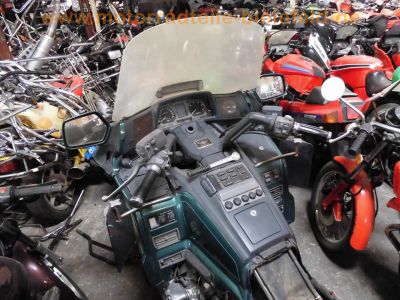 Honda_GL1500SE_Goldwing_SC22_Farbe_G156P_Maxi-Topcase_-_Ersatzteile_spare-parts_1a_Motor_engine_moteur_Technik_wie_F6C_F6_Valkyrie_SC34B_6.jpg