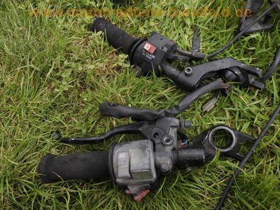 Kawasaki_GPZ1100UT_DFI_Einspritzer_Ersatzteile_spare-parts_ZX1100A_KZT10B_ZXT10A_ZXT10B_GPZ_Z_KZ_ZX_1000_1100_J_K_B1_B2_GP_ST_84.jpg