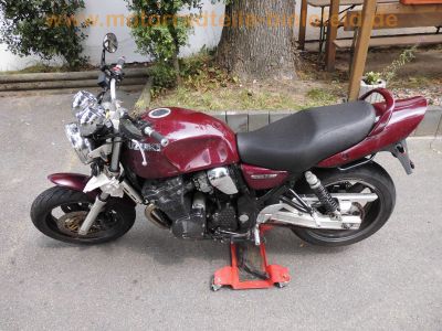 Suzuki_GSX750_AE_Inazuma_JS1AE_Crash_BOS-Auspuff_YSS-Federbeine_LED-Beleuchtung_Stahlflex_Rizoma-Griffe_Motor_R730_-_Technik_wie_GSX_GSF_600_750_1200_F_AK_A3_Bandit_63.jpg