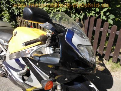 Suzuki_GSXR_750_K0_WVBD_1Hd_2x_Motor_2x_Renn-Verkeidung_2x_Radsatz_Tuning_SR-Racing_Titan-Auspuff_0083SR_Renn-Bereifung_Regen-Reifen_-_wie_GSX-R_GSXR_600_1000_K1_K2_K3_K4_K5_216.jpg