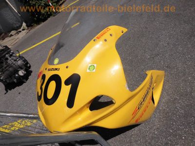 Suzuki_GSXR_750_K0_WVBD_1Hd_2x_Motor_2x_Renn-Verkeidung_2x_Radsatz_Tuning_SR-Racing_Titan-Auspuff_0083SR_Renn-Bereifung_Regen-Reifen_-_wie_GSX-R_GSXR_600_1000_K1_K2_K3_K4_K5_36.jpg