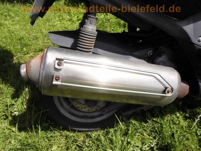 Aprilia_Leonardo_125_Typ_MB_Roller_mit_Topcase_-__wie_Leo_150_ZD4MB_25.jpg