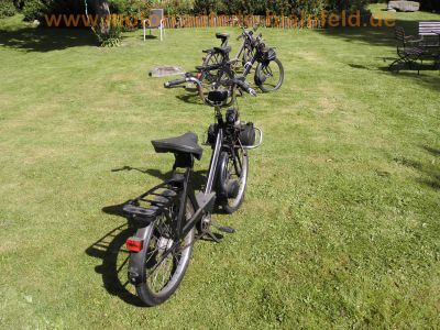 Velosolex_3800_2x_Solex_Fahrrad_mit_Hilfsmotor_Mofa_Oldtimer_Betriebserlaubnis_Papiere_111.jpg