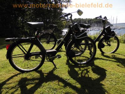 Velosolex_3800_2x_Solex_Fahrrad_mit_Hilfsmotor_Mofa_Oldtimer_Betriebserlaubnis_Papiere_13.jpg