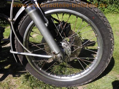 Honda_CB200_Twin_limegreen_Oldtimer_Koni_Sturzbuegel_Gepaecktraeger_-_wie_CB125K_50.jpg