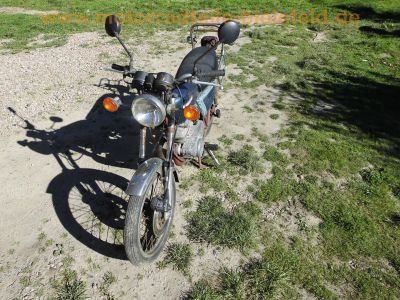 Kawasaki_KZ200A_Z200A_blau-rot_rostig_Einzylinder_Oldtimer_Gepaecktraeger_Papiere_34.jpg