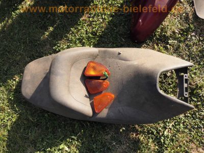 Yamaha_YP250_MAJESTY_250_4UC_4T_LC_Roller_Scooter_Ersatzteile_Teile_spare-parts_spares_9.jpg