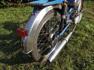 Zuendapp_ZR20_Mofa_blau_1977_Typ_447-02_Liste_0_Motor_Typ_250_-_wie_Zundapp_ZB22_ZA25_460-02_ZD10_446-210_59.jpg