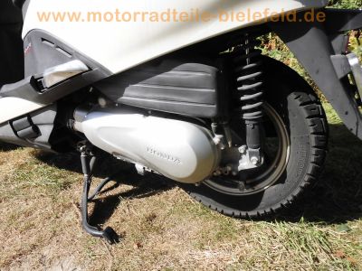 Honda_Lead_110_NHX110_JF19_Roller_Scooter_weiss_PGM-FI_Fuel_Injection_Teile_Ersatzteile_spares_spare-parts_15.jpg