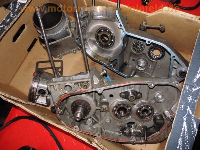 Husqvarna_610TE_8AE_Ersatzteile_Motor-Teile_engine-spares_spare-parts_-_wie_350_410_570_610_TE_TC_SMR_17.jpg