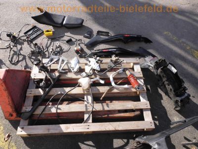 Honda_CBR125R_JC34_Teile_Ersatzteile_spares_spare-parts_wie_JC39_8.jpg