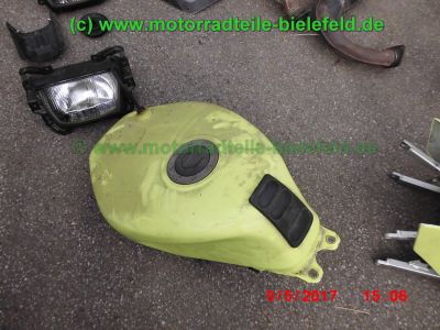 Suzuki_RGV250_GAMMA_VJ22B_Zweizylinder_Zweitakt_two-stroke_-_Teile_Ersatzteile_parts_spares_spare-parts_ricambi_repuestos_wie_VJ21_VJ23_Aprilia_RS250-224.jpg