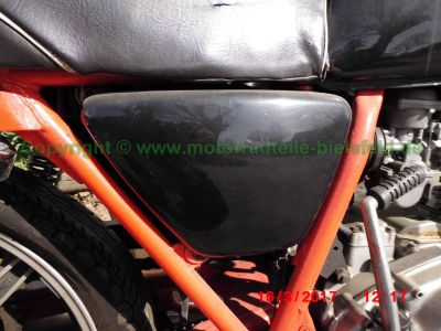 Yamaha_XS400_2A2_SOHC_schwarz_roter_Rahmen_Sito-Auspuff_–_wie_XS400SE_4G5_XS_250_360_1U4_1U5-23.jpg