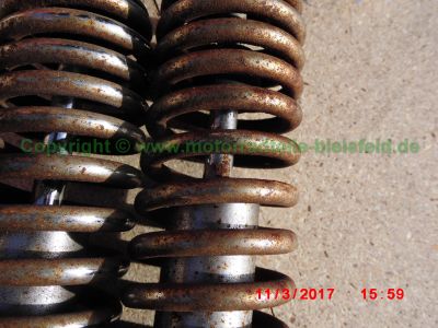 Yamaha_RD250_Typ_352_gelb_Cup-Racer_Cafe-Racer_Alu-Tank_Vollverkleidung_Hoeckersitzbank_-_Teile_Ersatzteile_spare-parts_wie_DS7_1A2_R5_RX350_RD350_Typ_351_1A1_1A3-114.jpg