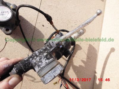 Yamaha_RD250_Typ_352_gelb_Cup-Racer_Cafe-Racer_Alu-Tank_Vollverkleidung_Hoeckersitzbank_-_Teile_Ersatzteile_spare-parts_wie_DS7_1A2_R5_RX350_RD350_Typ_351_1A1_1A3-72.jpg