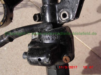 Yamaha_RD250_Typ_352_gelb_Cup-Racer_Cafe-Racer_Alu-Tank_Vollverkleidung_Hoeckersitzbank_-_Teile_Ersatzteile_spare-parts_wie_DS7_1A2_R5_RX350_RD350_Typ_351_1A1_1A3-77.jpg