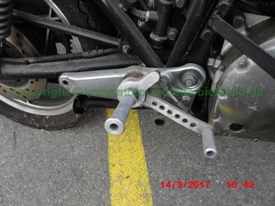 Suzuki_GSX750E_GS75X_Moto_Italia_Vollverkleidung_Thor_Tommaselli_Stummel-Lenker_257_–_Teile_Ersatzteile_spare-parts_wie_GSX1100E_GS110X-105.jpg