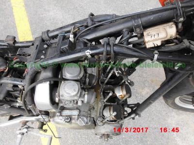 Suzuki_GSX750E_GS75X_Moto_Italia_Vollverkleidung_Thor_Tommaselli_Stummel-Lenker_257_–_Teile_Ersatzteile_spare-parts_wie_GSX1100E_GS110X-119.jpg