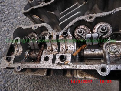 Suzuki_GSX750E_GS75X_Moto_Italia_Vollverkleidung_Thor_Tommaselli_Stummel-Lenker_257_–_Teile_Ersatzteile_spare-parts_wie_GSX1100E_GS110X-24.jpg