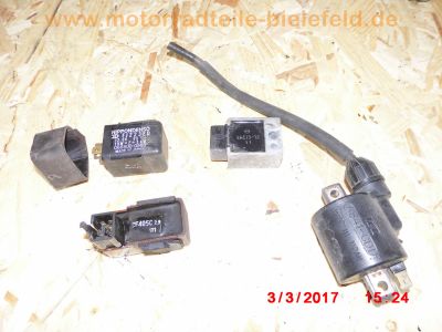 Honda_MBX80_HC04_rot_2x_Schlachtfahrzeug_-_Teile_Ersatzteile_spares_parts_wie_MBX50_AC05_MBX125_MT_50_80_MTX50_MTX80R2_HD08_HD09_MTX125R_179.jpg