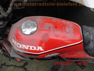 Honda_MBX80_HC04_rot_2x_Schlachtfahrzeug_-_Teile_Ersatzteile_spares_parts_wie_MBX50_AC05_MBX125_MT_50_80_MTX50_MTX80R2_HD08_HD09_MTX125R_6.jpg