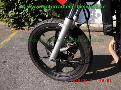 Honda_CBR125R_JC34_rot_Sturz_-_plus_Teile_Ersatzteile_parts_spares_spare-parts_ricambi_repuestos_wie_JC39-273.jpg