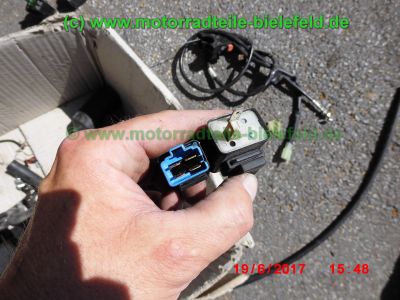 Honda_CBR125R_JC34_rot_Sturz_-_plus_Teile_Ersatzteile_parts_spares_spare-parts_ricambi_repuestos_wie_JC39-39.jpg