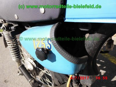 Honda_CB125J_blau_Oldtimer_1978_teilzerlegt_plus_Ersatzteile_Teile_spare-parts_ricambi_repuestos_–_Technik_wie_CB125S_CG125_XL125K_SL125-152.jpg