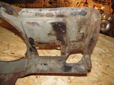 Steyr-Daimler-Puch_Haflinger_703AP_4x4_Allrad-LKW_-_Ersatzteile_Teile_spare-parts_Motor_Vergaser_Dynastarter_Technik_wie_Steyr-Puch_500_650_700AP_Haflinger_139.jpg
