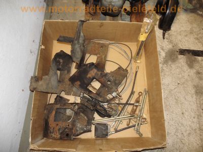 Steyr-Daimler-Puch_Haflinger_703AP_4x4_Allrad-LKW_-_Ersatzteile_Teile_spare-parts_Motor_Vergaser_Dynastarter_Technik_wie_Steyr-Puch_500_650_700AP_Haflinger_141.jpg