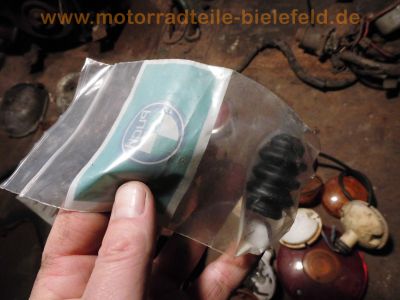 Steyr-Daimler-Puch_Haflinger_703AP_4x4_Allrad-LKW_-_Ersatzteile_Teile_spare-parts_Motor_Vergaser_Dynastarter_Technik_wie_Steyr-Puch_500_650_700AP_Haflinger_45.jpg
