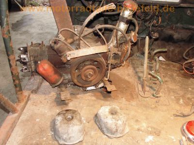 Steyr-Daimler-Puch_Haflinger_703AP_4x4_Allrad-LKW_-_Ersatzteile_Teile_spare-parts_Motor_Vergaser_Dynastarter_Technik_wie_Steyr-Puch_500_650_700AP_Haflinger_84.jpg