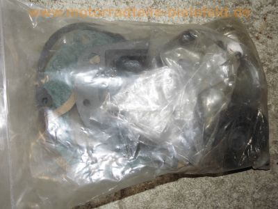 Steyr-Daimler-Puch_Haflinger_703AP_4x4_Allrad-LKW_-_Ersatzteile_Teile_spare-parts_Motor_Vergaser_Dynastarter_Technik_wie_Steyr-Puch_500_650_700AP_Haflinger_236.jpg